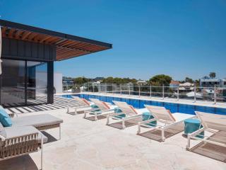 The Johnson Brisbane - Art Series - 5