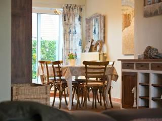 Le Charming duplex lumineux avec balcon, terrasse ensoleillée & parking - 4