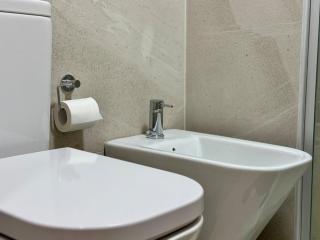 Luxury Apt - Vista al lago y amenities premium - 8