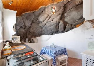 Calcosas Cave House - 8