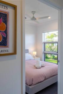 Aspen Serenity–Modern Family Home in Logan Reserve - 3