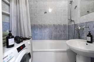 Полноценная двухкомнатная квартира в центре - 4