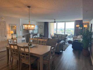 Yacht Club 2-802 - 5