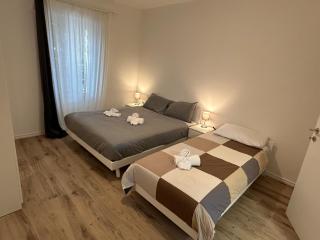 New House - Garden park bbq - 9