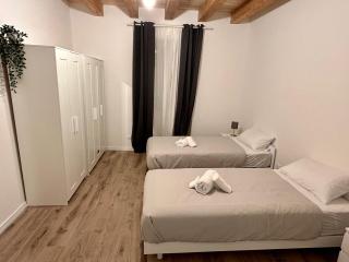 New House - Garden park bbq - 6