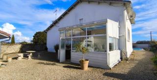 Gite 10pers, Piscine Couverte, Criteuil,charente - 2