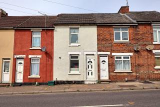 Stylish 4 Bedroom - Family - Contractor -Parking -WiFi -Sleeps 5 - CLARK PROPERTY ESTATES - 6