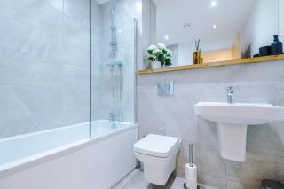 Leeds City Centre Sleek City Stay 2 Bed & Parking - 4