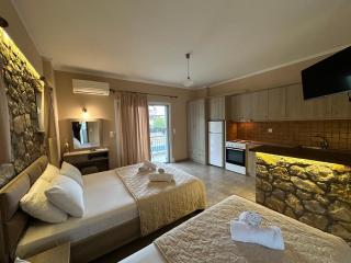 Alkionis Pool View Apartments - 2