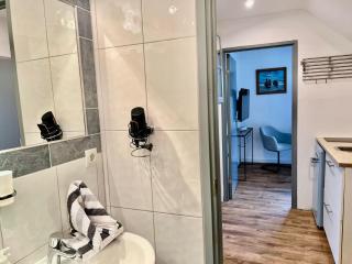 Kapitaenshaus-Lassen-Zimmer-Nes-Puek - 6