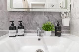 Трех комнатные апартаменты в новом доме рядом с Батырмол - 1