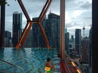 Scarletz Suites Klcc Twin tower by Lucky - 0