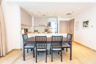 3BHK Home in Yas Waters Edge Sleeps 7 Guests - 3