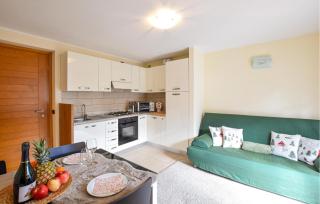 Amazing Apartment In Vione With Wifi - 6