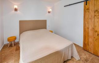 Awesome Home In Grignan With Private Swimming Pool, Can Be Inside Or Outside - 4