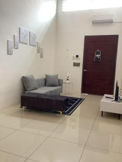 D' Ara SZ Homestay - 9