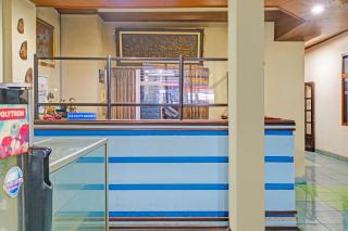 OYO 94802 Hotel Prima - 6