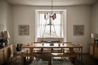 Luxury coastal retreat with sea views - 1