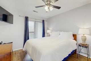 Lantern Bay Retreat - 2