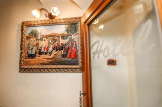 Hotel BRILANT ANTIK City Center - 2