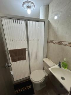 Acogedora Casa Cerca Del Graffiti De La Comuna 13 - 2