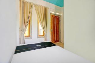 OYO 94834 Homestay Arjuna Near Taman Safari 2 Prigen - 7