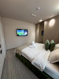 Airport dream- Modern, King size beds - 5