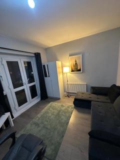 Cozy flat, 2 bedrooms and one living-room, close to Euston Square and Mornington Crescent Stations - 5