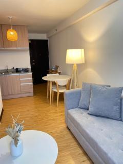 EasyStay Condo Davao - 1