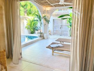 Bali-Style Private Pool Villa,3 Min Walk to Beach - 9