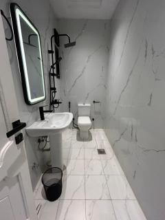 Luxury Family Apartment 3BR & Living Room Al-Manar - 6