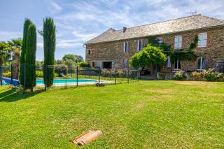 Gîte le chant des tournesols piscine chauffée - 9