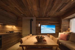 Alpine Woodhouse - 8