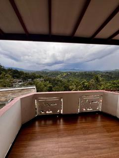 Mountain Bliss Villa Peradeniya - 8