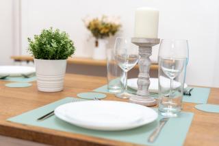 Stylish 3 Bed House in Harborne - Parking - Garden - Near QE Hospital & University - Wi-Fi 122G - 4