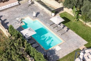 Villa Aris: A Serene Experience, 3BRs, Pool & Bbq - 3