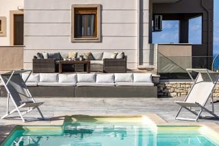 Villa Aris: A Serene Experience, 3BRs, Pool & Bbq - 7