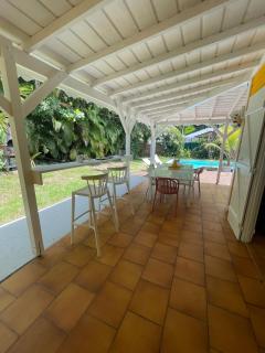 Colorful house with pool and garden - 3