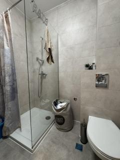 Green Apartment with Parking - 5