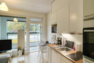 Kotimaailma - Valoisa yksiö - Lähellä junaa & lentoasemaa - 5