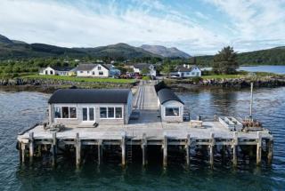 Salen Pier Haven - 5