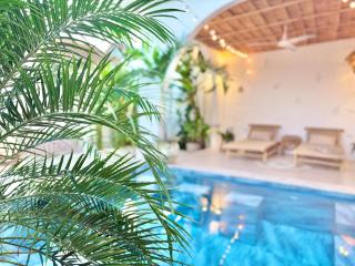 Bali-Style Private Pool Villa,3 Min Walk to Beach - 5