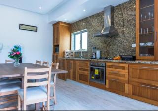 Paradise Found 3Bedroom Apartment with Pool - 6