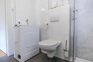 Stylish 1BR Apartment near Favoritenstrasse Central and Cozy - 3