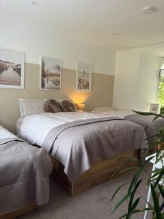 The School Cottage - 4