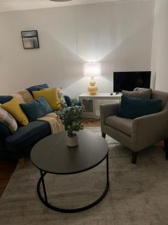 Cosy Studio Nestled in East Molesey - 5