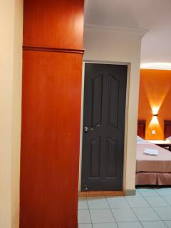 Megah Inn Home Inanam - 8