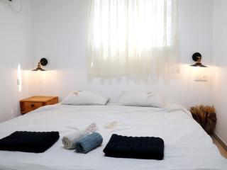 Noas Golan Caravan with Free Saturday Night Checkout - 3