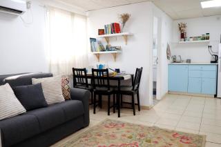 Noas Golan Caravan with Free Saturday Night Checkout - 1