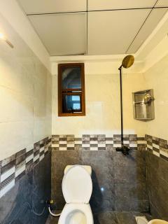 Bahria Town Karachi Full Furnished 2 Bed Appartment As A Guest House - 6